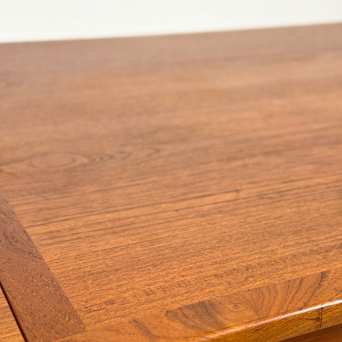 Dining table in teak by Vejle Stole & Furniture Factory, 1950s-60s, Denmark - Beyo Vintage