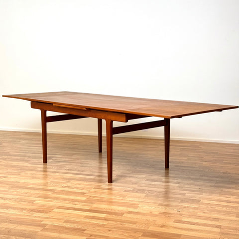 Dining table in teak by Vejle Stole & Furniture Factory, 1950s-60s, Denmark - Beyo Vintage