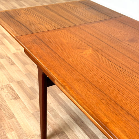 Dining table in teak by Vejle Stole & Furniture Factory, 1950s-60s, Denmark - Beyo Vintage