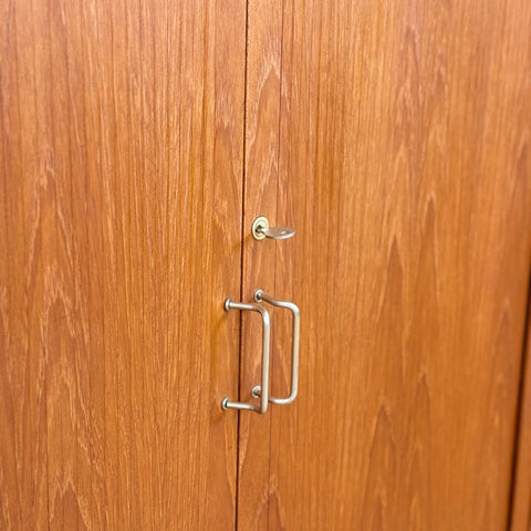 Door cabinet in teak, 1950s-60s, Denmark - Beyo Vintage