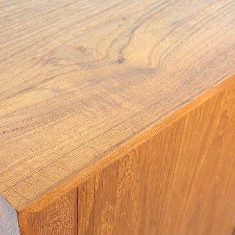 Door cabinet in teak, 1950s-60s, Denmark - Beyo Vintage