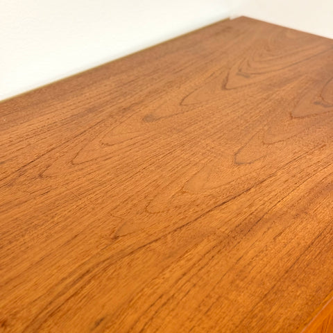 Door cabinet in teak, 1950s-60s, Denmark - Beyo Vintage
