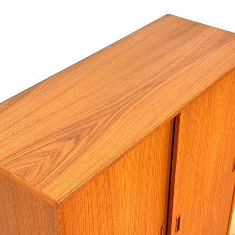 Door cabinet in teak, 1950s-60s, Denmark - Beyo Vintage