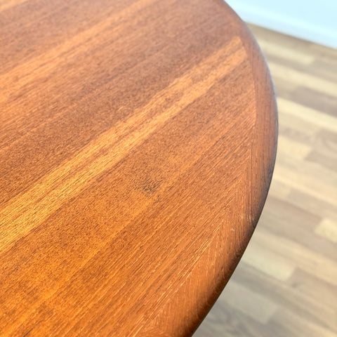 Round dining table in teak, model 62 by Sorö Stolefabrik, 1950s-60s, Denmark - Beyo Vintage
