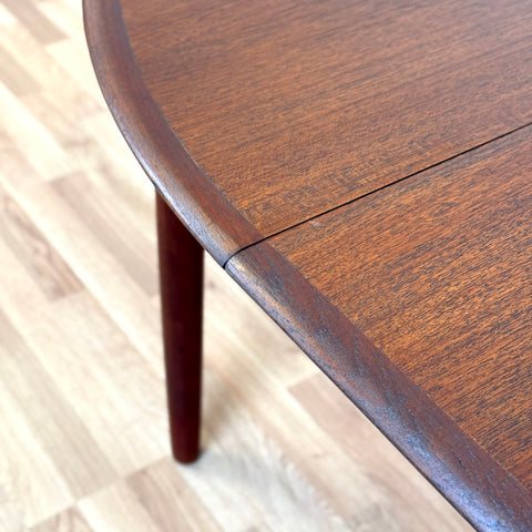 PRICE Round dining table in Santos rosewood by Torbjörn Afdal for Bruksbo, 1950s-60s, Norway - Beyo Vintage