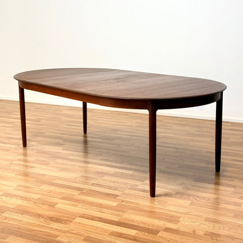 PRICE Round dining table in Santos rosewood by Torbjörn Afdal for Bruksbo, 1950s-60s, Norway - Beyo Vintage