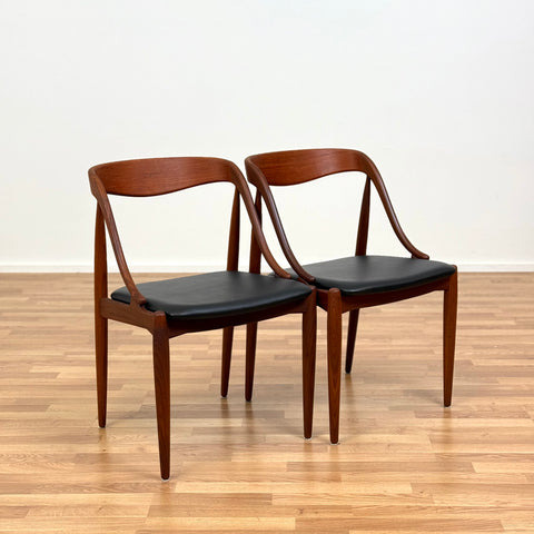 Set of 2 dining chairs in teak by Johannes Andersen for Uldum, 1950s-60s, Denmark - Beyo Vintage