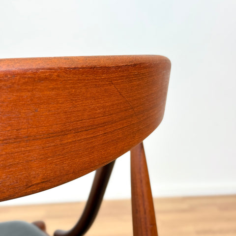 Set of 2 dining chairs in teak by Johannes Andersen for Uldum, 1950s-60s, Denmark - Beyo Vintage