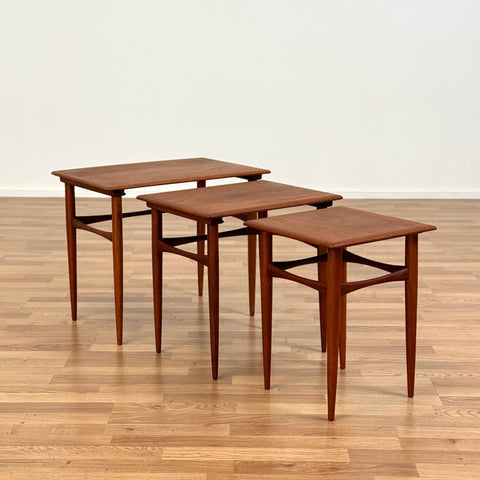 Set of 3 nest of tables in teak by Kai Kristiansen for Skovmand & Andersen, 1950s-60s Denmark - Beyo Vintage