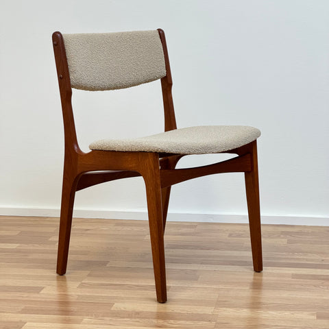 Set of 4 dining chairs by Eric Buch - Beyo Vintage