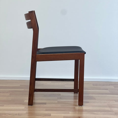 Set of 4 dining chairs, Denmark - Beyo Vintage