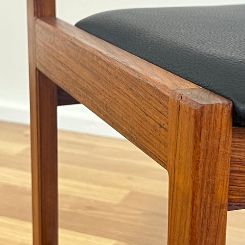 Set of 4 dining chairs, Denmark - Beyo Vintage