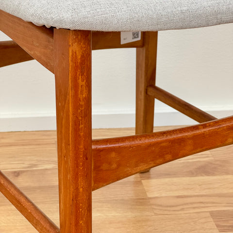 Set of 4 dining chairs, Ib Kofod Larsen 1960s - Beyo Vintage