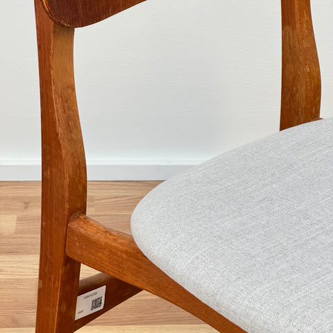 Set of 4 dining chairs, Ib Kofod Larsen 1960s - Beyo Vintage