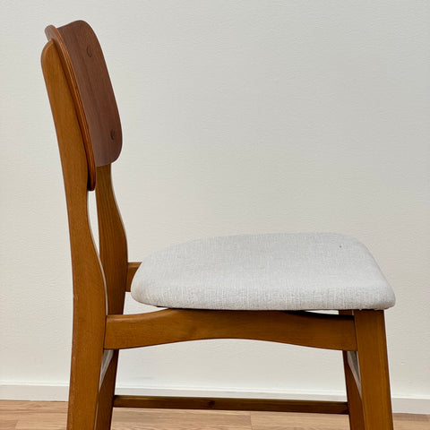 Set of 4 dining chairs, Ib Kofod Larsen 1960s - Beyo Vintage