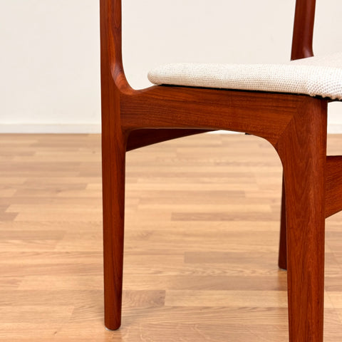 PRICE Set of 6 dining chairs in solid teak by Thorsö, 1950s-60s, Denmark - Beyo Vintage