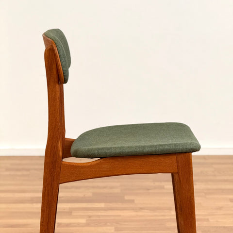 Set of 6 dining chairs in teak, by B. Rasmussen for Thorso Mobelfabrik, 1950s-60s, Denmark - Beyo Vintage