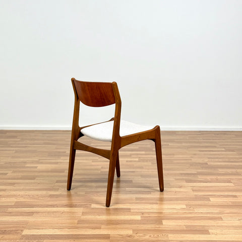 Set of 6 dining chairs in teak by Sorø Stolefabrik, 1950s-60s, Denmark - Beyo Vintage