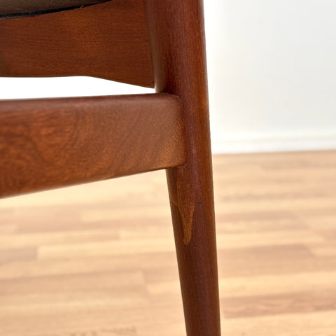 Set of 6 dining chairs, model 213, by Th. Harlev for Farstrup Møbler, 1950s-60s, Denmark - Beyo Vintage
