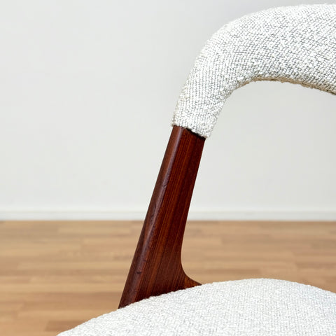 Set of 8 dining chairs "Sonja Chair" in teak by Johannes Andersen for Vamo, 1950s-60s, Denmark - Beyo Vintage