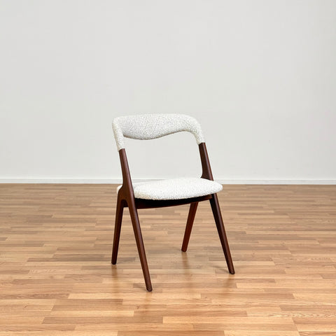 Set of 8 dining chairs "Sonja Chair" in teak by Johannes Andersen for Vamo, 1950s-60s, Denmark - Beyo Vintage
