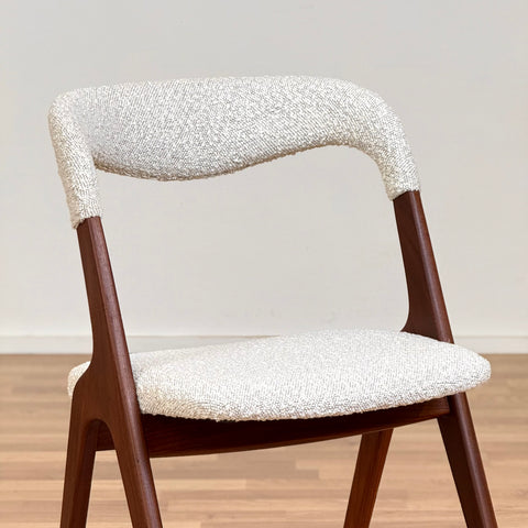 Set of 8 dining chairs "Sonja Chair" in teak by Johannes Andersen for Vamo, 1950s-60s, Denmark - Beyo Vintage