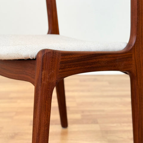 Set of 8 chairs made of teak, 1950s-60s, Denmark - Beyo Vintage