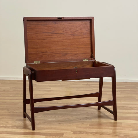 Side table in teak - Beyo Vintage