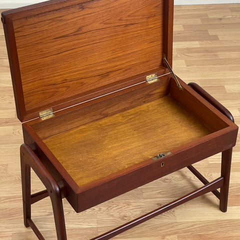 Side table in teak - Beyo Vintage