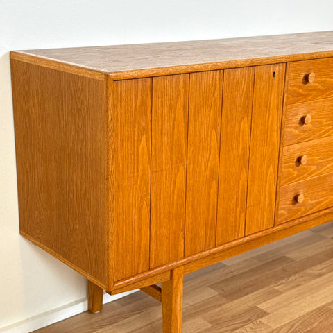 Sideboard in oak, 1950s-60s, Sweden - Beyo Vintage