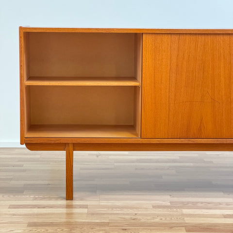Sideboard in teak, Lammhults - Beyo Vintage