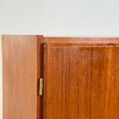 Storage cabinet in teak, 1950s-60s, Denmark - Beyo Vintage