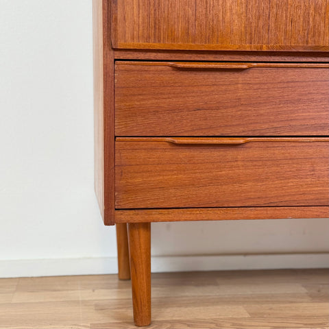 Storage cabinet in teak, 1950s-60s, Denmark - Beyo Vintage