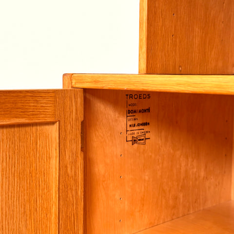 Swedish bookshelf "Domimonte" by Nils Jonsson for Troeds