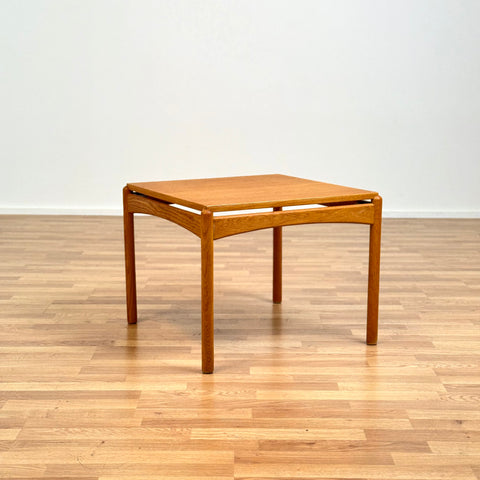 Coffee table / Side table in oak by Gunnar Myrstrand for Källemo, 1950s-60s, Sweden - Beyo Vintage
