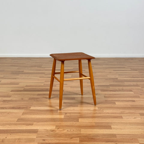 Stool in teak, "Fanett" by Ilmari Tapiovaara for Edsbyverken, Sweden - Beyo Vintage