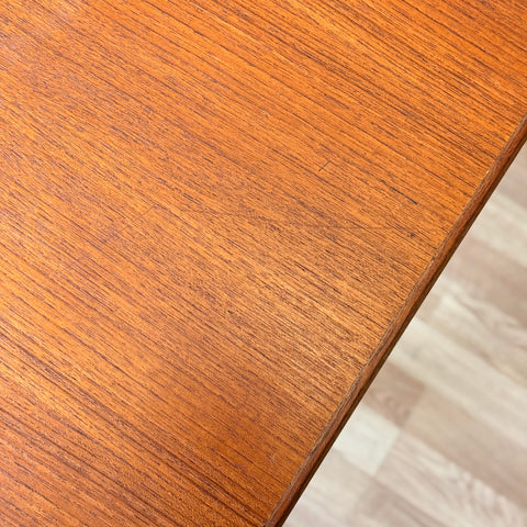 Dining table in teak, 1950s-60s, Denmark - Beyo Vintage