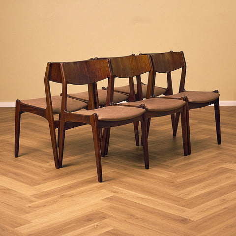 Sorø Stolefabrik Santos Rosewood Dining Chair with Light Brown Leather Seat, set view