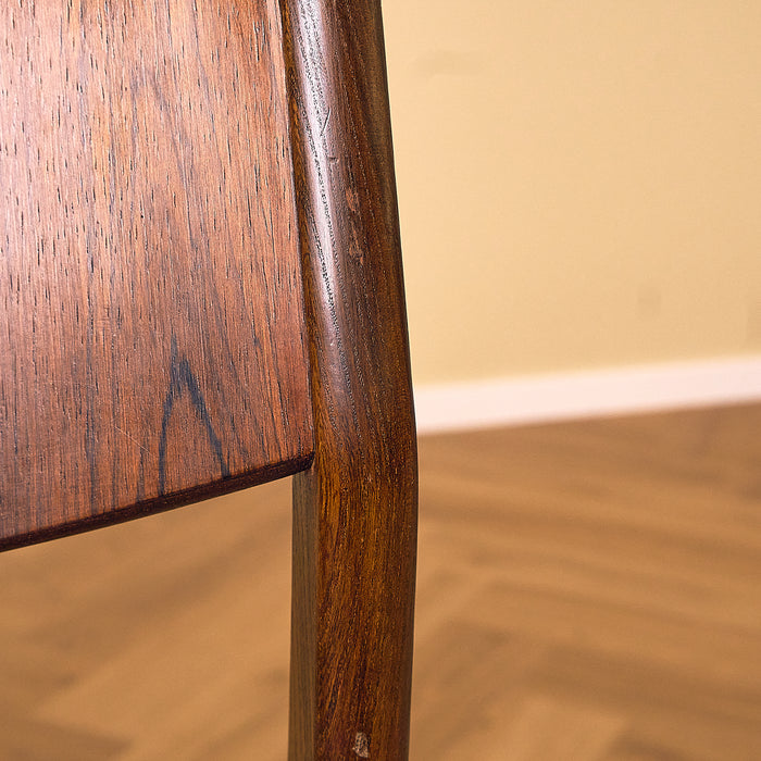 Dark Teak Dining Chair with Rosewood Backrest, condition detail 2