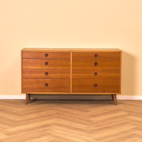 Danish chest of drawers in teak and oak, model 'Bra bohag' by Børge Mogensen for Karl Andersson & Söner