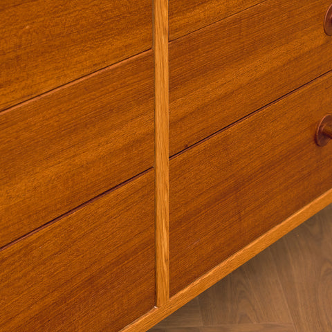 Danish chest of drawers in teak and oak, model 'Bra bohag' by Børge Mogensen for Karl Andersson & Söner