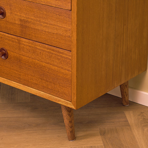 Danish chest of drawers in teak and oak, model 'Bra bohag' by Børge Mogensen for Karl Andersson & Söner