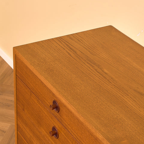 Danish chest of drawers in teak and oak, model 'Bra bohag' by Børge Mogensen for Karl Andersson & Söner