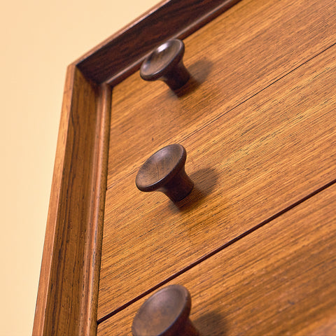 Danish Santos Rosewood Chest of Five Drawers, close-up of the turned knobs