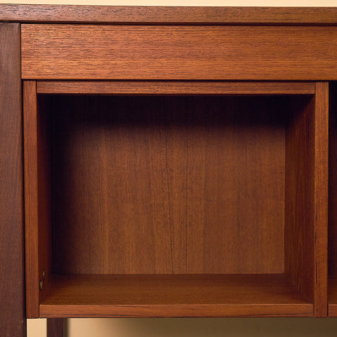 Domino Møbler Dark Teak Writing Desk with Six Drawers, close-up of the other compartment at the back