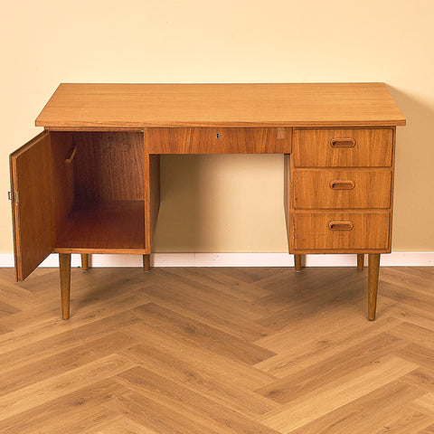Teak Writing Desk with Tapered Legs, front view with the cabinet open